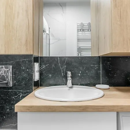Nautikka Park Piamola Z Silownia I Pokojem Zabaw Apartmán